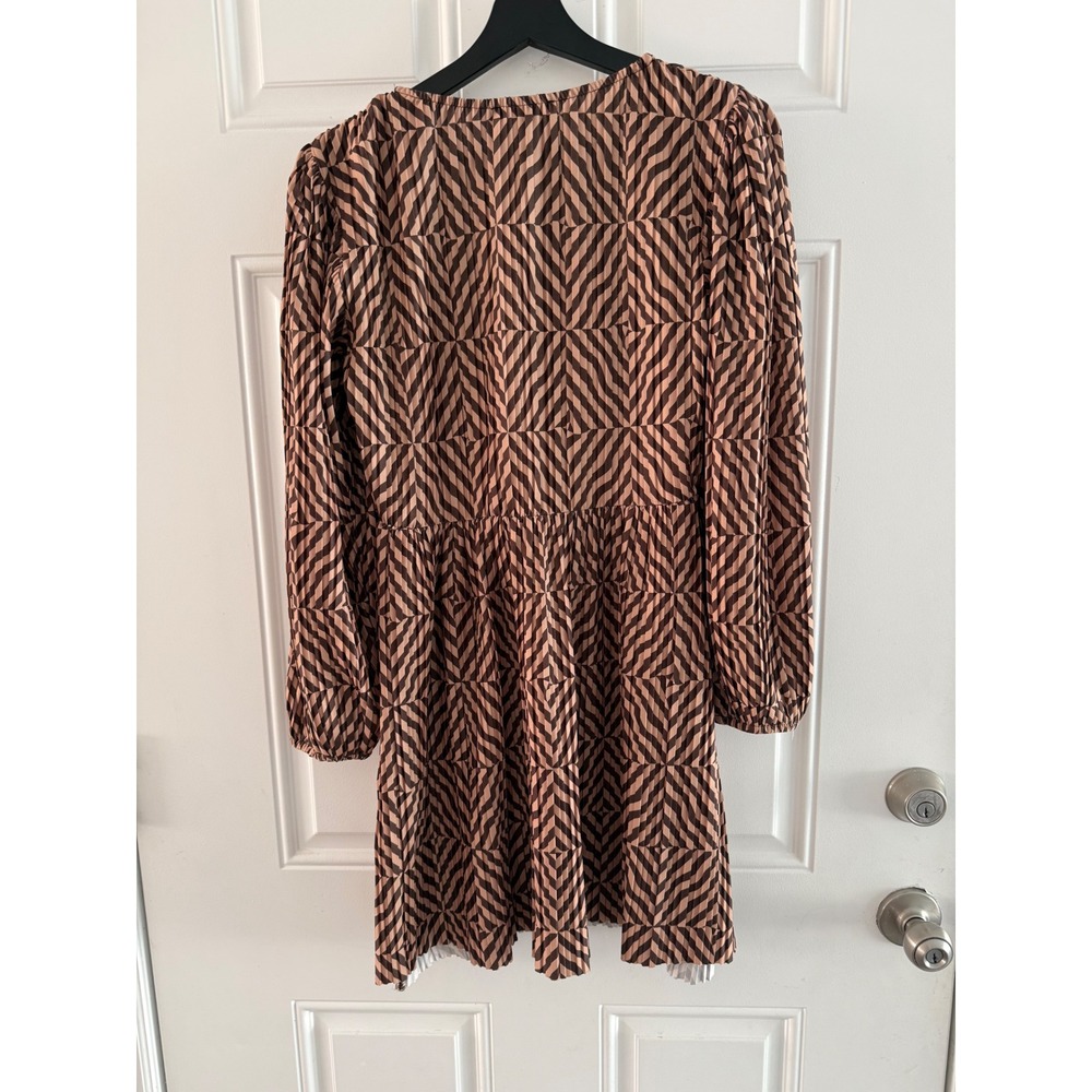 Zara Brown Geometric Chevron Pleated Long Sleeve Mini Dress Womens Size Medium - Picture 2 of 4